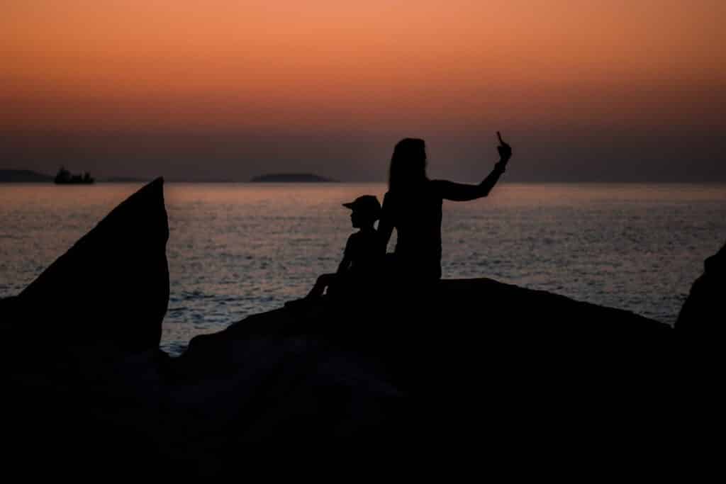 Séjour Cyclades en famille coucher de soleil Akaoka