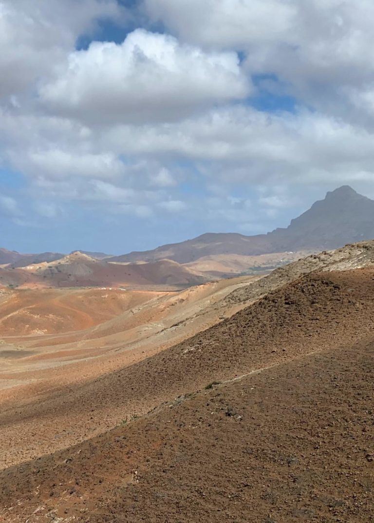 Randonnée au Cap-Vert dans le désert Akaoka