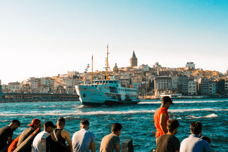 Visite Turquie en Bateau touristique de turc