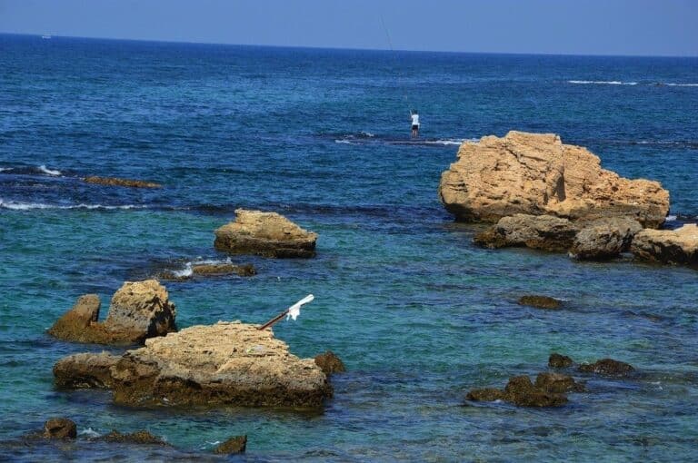 Trek Liban au bord de la mer Akaoka