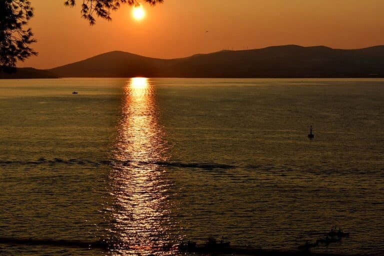 Voyage Croatie coucher de soleil plage Akaoka