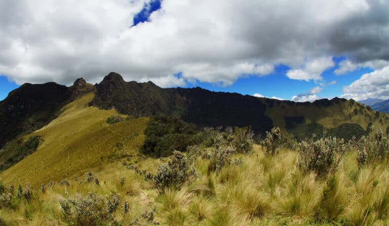 Randonnée en Equateur sur le massif montagneux Cotopaxi Akaoka