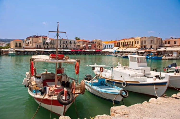 Voyage Crète Port Chania Akaoka