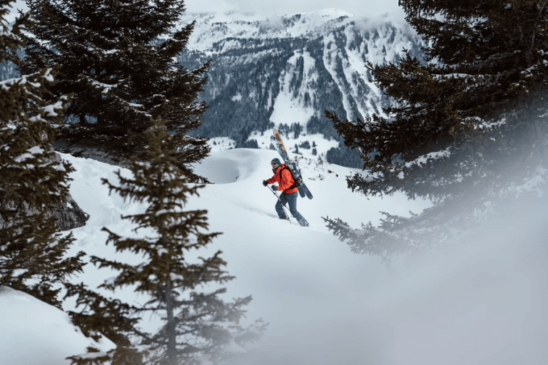 randonneur raid ski nordique Finlande: Rando raquette et ski, et vue sur les paysages