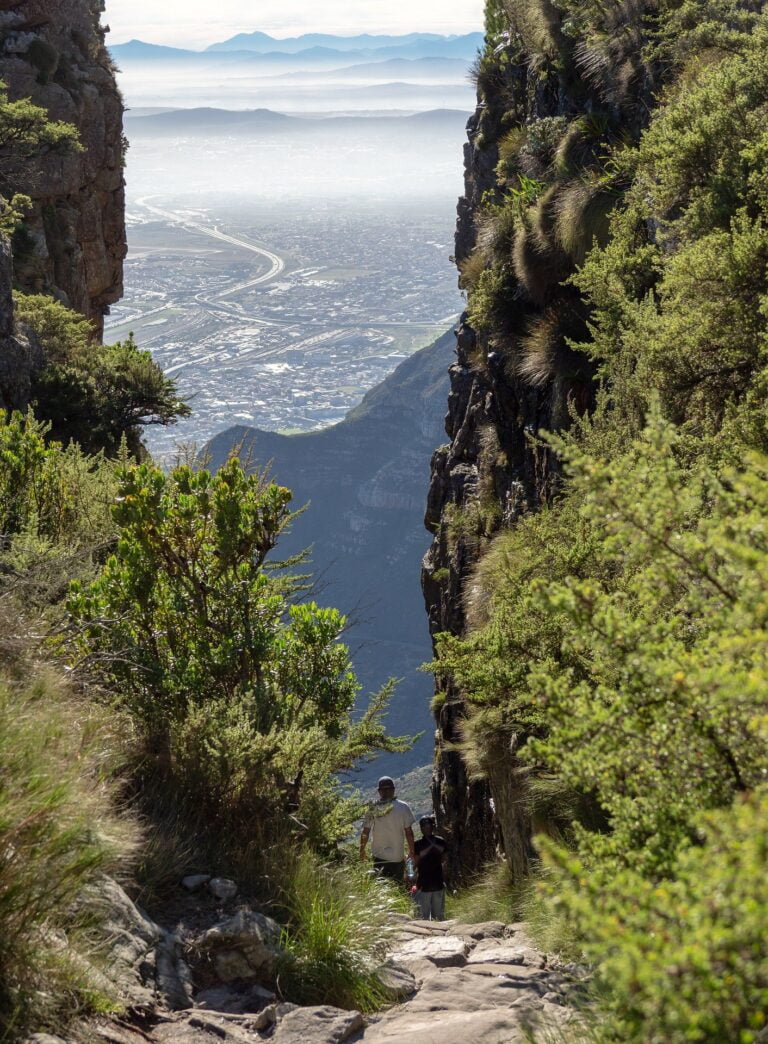 Randonnée en Afrique du Sud dans les montagnes de Platteklip Akaoka