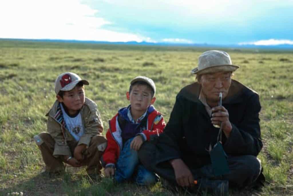 Voyage en Mongolie à la découverte de la culture mongole avec des locaux Akaoka