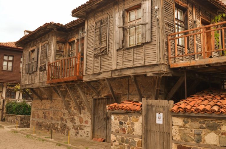 Voyage Bulgarie village Akaoka