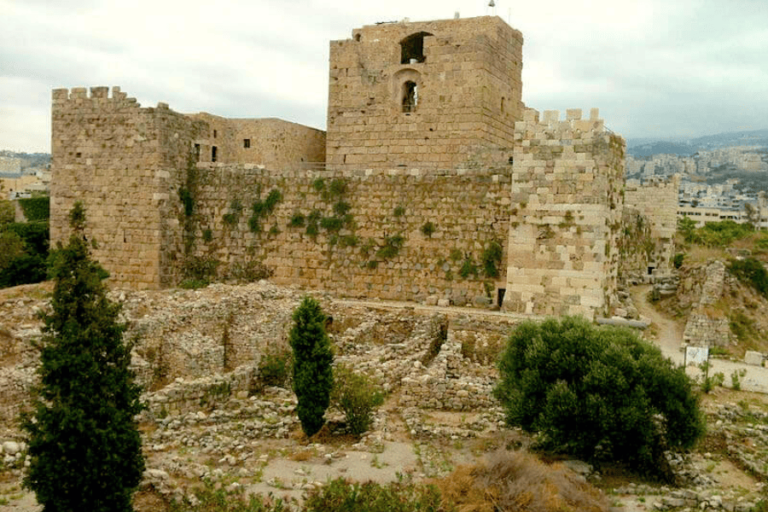 Voyage Liban visite du temple Baalat Gebal Akaoka